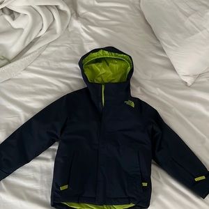 3 in 1 north face coat. Pet and smoke free home